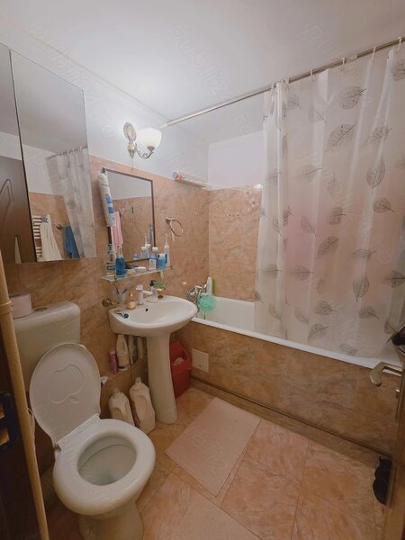 Colentina, Mc Donald's Rau Bacila